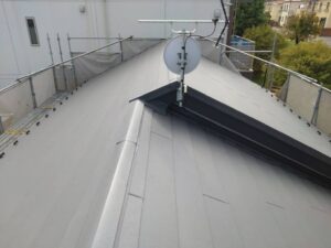 屋根カバー工法